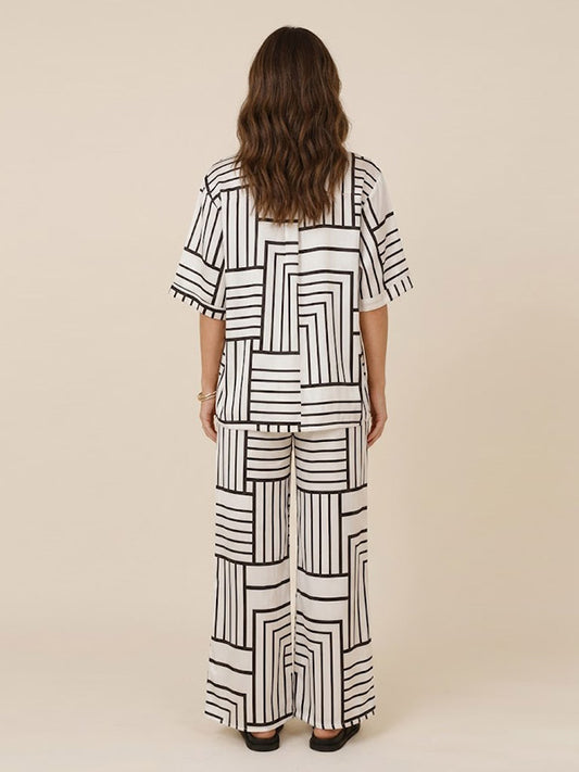 Ensemble Pyjama En Satin Pour Femme Blanc et Noir "Sillage de Nuit" | Pyjama Shop