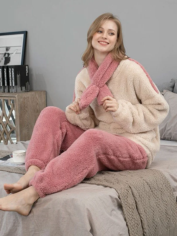Pyjama En Polaire Pour Femme Crème et Rose "Flocon de Douceur" | Pyjama Shop