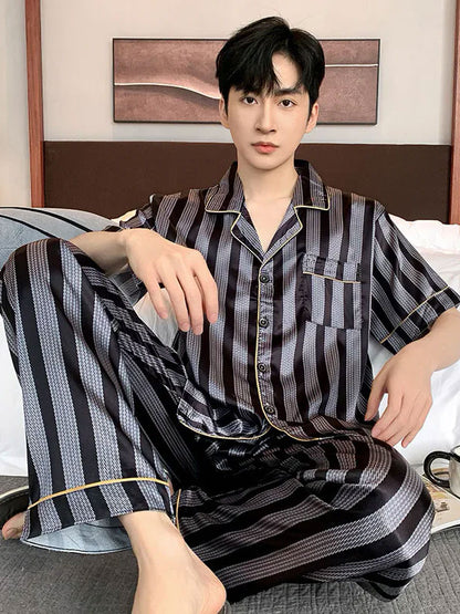 Pyjama En Satin Pour Homme à Rayures "Sérénité Nocturne" | Pyjama Shop