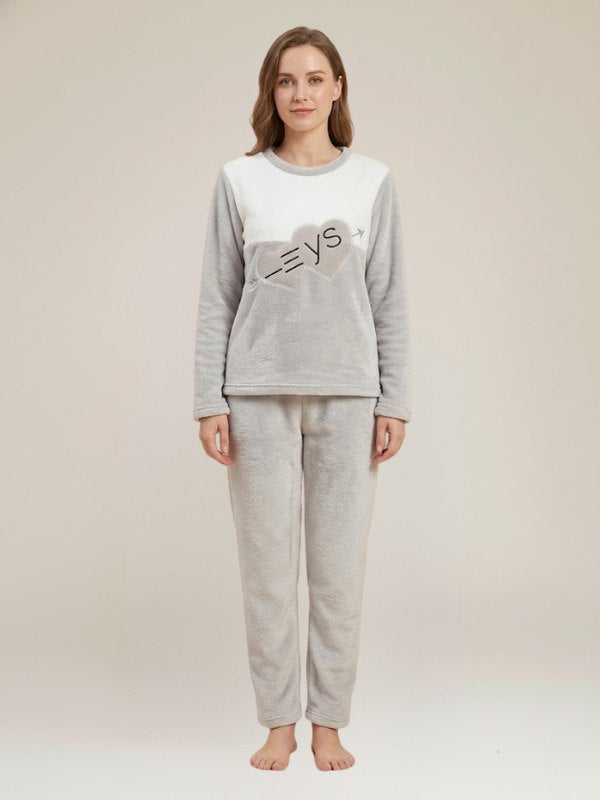 Pyjama D'hiver Polaire Pour Femme Motif Cœur "Câlin Polaire" | Pyjama Shop